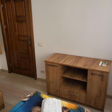 Apartament 2 Camere Karácsonkő Kültér fotó